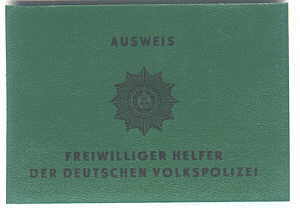 greres Bild - Ausweis DDR Volkspolizei