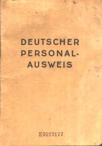 greres Bild - Ausweis DDR Personalauswe