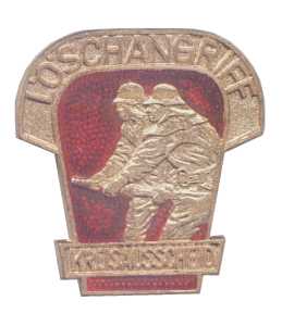enlarge picture  - badge fire brigade GDR