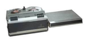 enlarge picture  - tape recorder Grundig TK