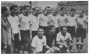 enlarge picture  - book soccer champion 1954